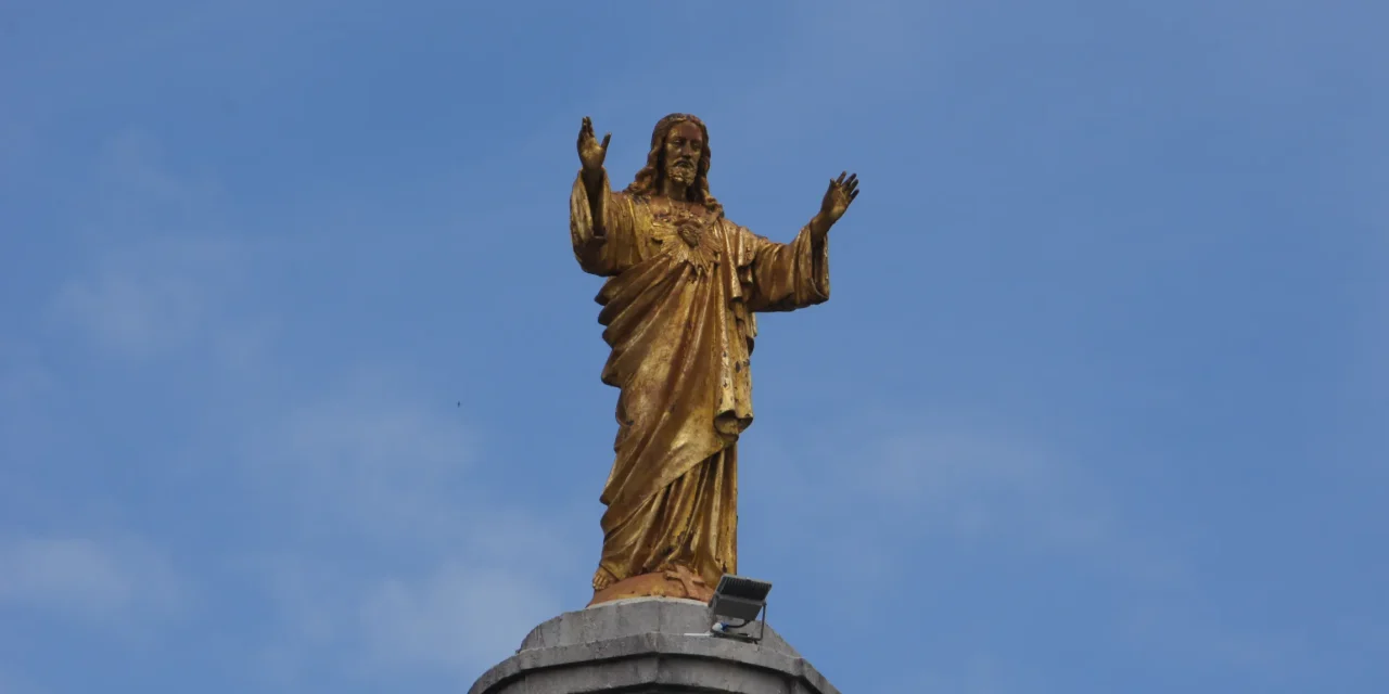 5 Obras-Primas de José Saramago que Vão Além do Realismo Mágico